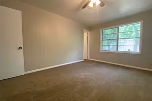 802 Mable Ave, El Campo, TX 77437 - Photo 12