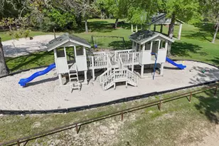 2400 Hollowbrook Ln, Conroe, TX 77384 - Photo 40