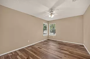128 Island Breeze Cir, League City, TX 77573 - Photo 28