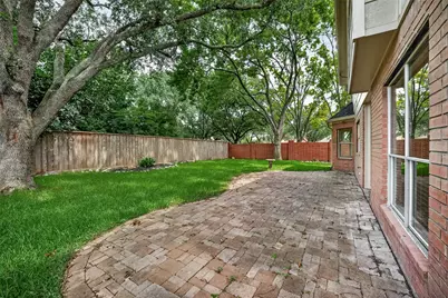 128 Island Breeze Circle, League City, TX 77573 - Photo 30