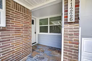 11226 Huggins Dr, Houston, TX 77035 - Photo 4