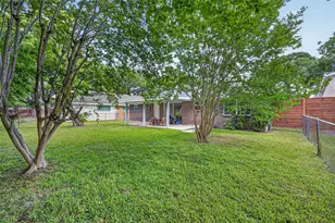 11226 Huggins Dr, Houston, TX 77035 - Photo 38