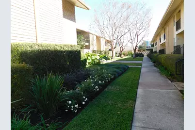 3131 Cummins Street #46, Houston, TX 77027 - Photo 8