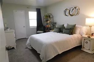 3131 Cummins St, Houston, TX 77027 - Photo 2