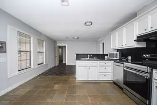 3315 S Braeswood Blvd, Houston, TX 77025 - Photo 10