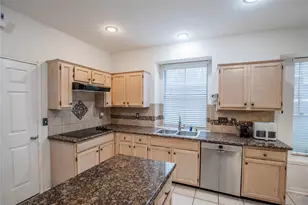 1606 Diamond Brook Dr, Houston, TX 77062 - Photo 4
