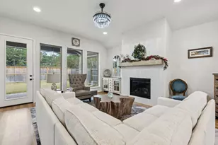 16607 Yaklin Meadow Ct, Humble, TX 77346 - Photo 2