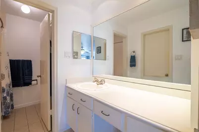 2829 Timmons Lane #228, Houston, TX 77027 - Photo 14