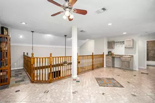2 Amber Fire Pl, The Woodlands, TX 77381 - Photo 18