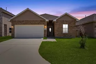 2811 Pne Est Ln, Houston, TX 77014 - Photo 1