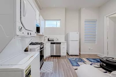 5722 Cullen Boulevard #A, Houston, TX 77021 - Photo 8