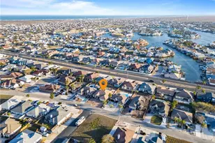 13857 Laffite Dr, Corpus Christi, TX 78418 - Photo 32