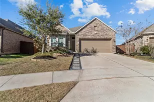 10010 Napier Dr, Rosharon, TX 77583 - Photo 2