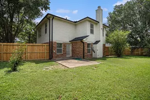 15610 Tarpon Springs Ct, Houston, TX 77095 - Photo 2