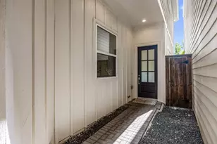 1606 Northwood St, Houston, TX 77009 - Photo 4