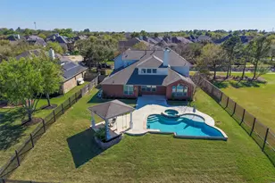 1922 Lake Grayson Dr, Katy, TX 77494 - Photo 1