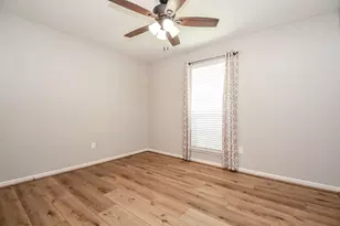 2303 Willow Blvd, Pearland, TX 77581 - Photo 24