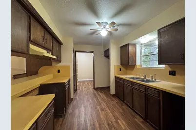 1609 Forrest Drive, Wharton, TX 77488 - Photo 10