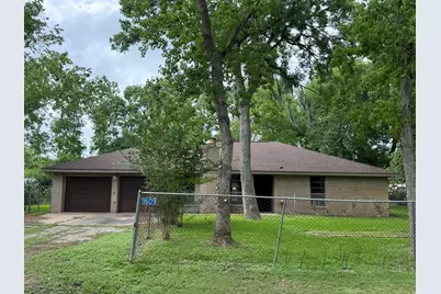 1609 Forrest Drive, Wharton, TX 77488 - Photo 1