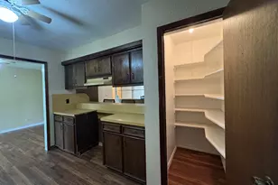 1609 Forrest Dr, Wharton, TX 77488 - Photo 12