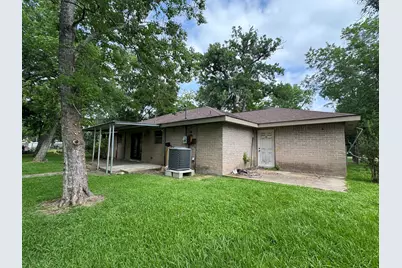 1609 Forrest Drive, Wharton, TX 77488 - Photo 32