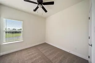 408 W Marlin St, Willis, TX 77378 - Photo 18