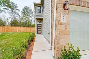 332 N Spotted Fern Dr, Montgomery, TX 77316 - Photo 2