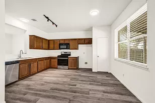 15810 Webelos St, Friendswood, TX 77546 - Photo 4