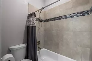 7014 Terrasso Dr, Hitchcock, TX 77563 - Photo 28