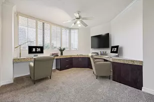 21 Briar Hollow Ln, Houston, TX 77027 - Photo 12