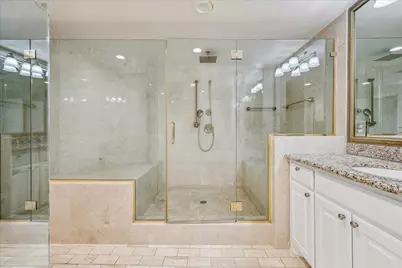 21 Briar Hollow Lane #501, Houston, TX 77027 - Photo 14