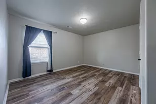 18318 Canary Bluff Ln, Cypress, TX 77433 - Photo 22
