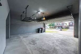 18318 Canary Bluff Ln, Cypress, TX 77433 - Photo 26