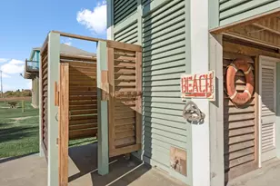 1019 Brighton Jones Blvd, Gilchrist, TX 77617 - Photo 30