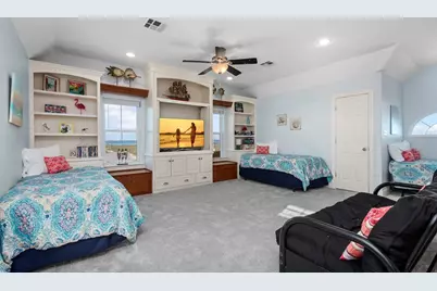 1019 Brighton Jones Blvd, Gilchrist, TX 77617 - Photo 24