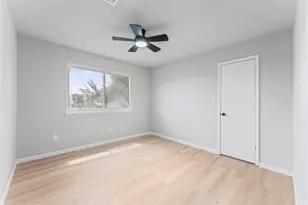 15439 Woodhorn Dr, Houston, TX 77062 - Photo 14