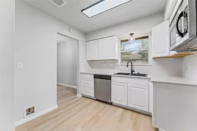 15439 Woodhorn Drive, Houston, TX 77062 - Photo 8