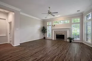 34 Reflection Point Dr E, The Woodlands, TX 77381 - Photo 14