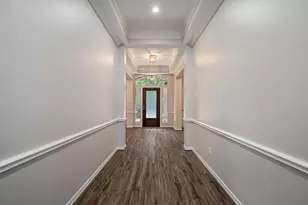 34 Reflection Point Dr E, The Woodlands, TX 77381 - Photo 6