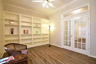 34 Reflection Point Dr E, The Woodlands, TX 77381 - Photo 8