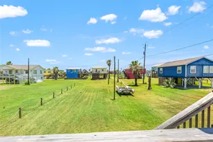 314 Crab St, Surfside Beach, TX 77541 - Photo 22