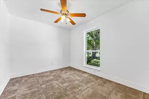 10111 Limewood Ln, Sugar Land, TX 77498 - Photo 12