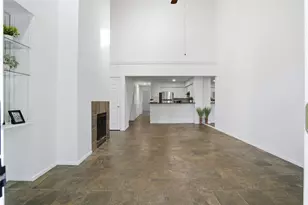 2425 Holly Hall St, Houston, TX 77054 - Photo 8