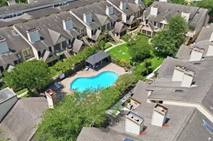 2425 Holly Hall St, Houston, TX 77054 - Photo 40