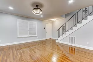 7600 Burgoyne Rd, Houston, TX 77063 - Photo 2