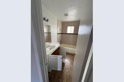 8445 Winkler Drive #06, Houston, TX 77017 - Photo 6