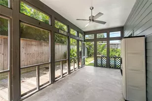 7714 Janak Dr, Houston, TX 77055 - Photo 42