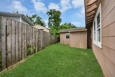 12474 Birdie Lane, Houston, TX 77015 - Photo 36