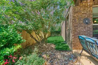 18 Shire Glen Place, The Woodlands, TX 77354 - Photo 44