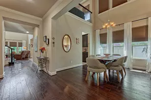 18 Shire Glen Pl, The Woodlands, TX 77354 - Photo 6